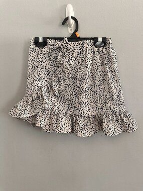SHEIN Girls Dalmatian Print Ruffle Skirt Size 9Y Black & White Bow Accent